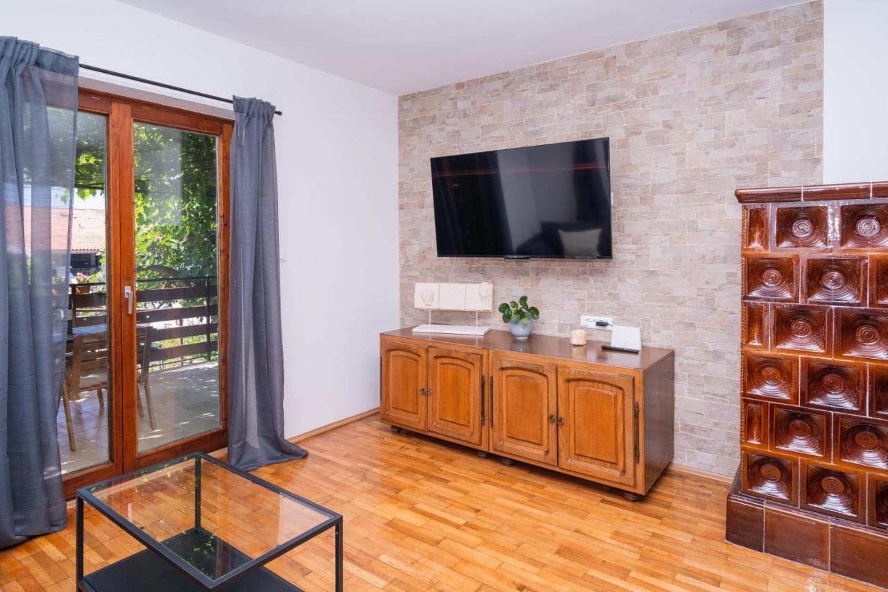 Visum Apartments Πούλα Εξωτερικό φωτογραφία