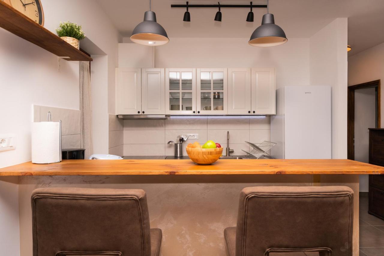 Visum Apartments Πούλα Εξωτερικό φωτογραφία