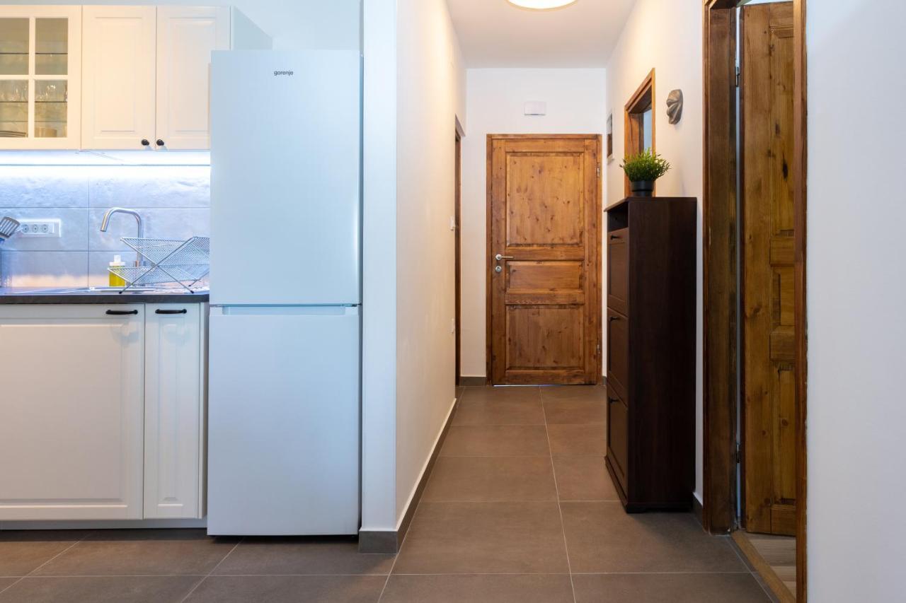 Visum Apartments Πούλα Εξωτερικό φωτογραφία